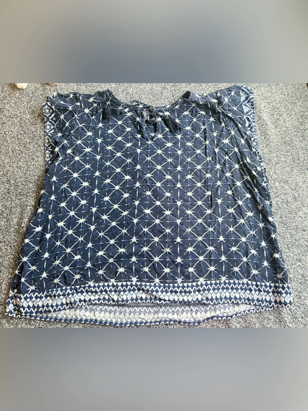 Time and Tru Navy and White Starprint Tie-Front Ruffle Sleeve Top - Picture 2 of 7